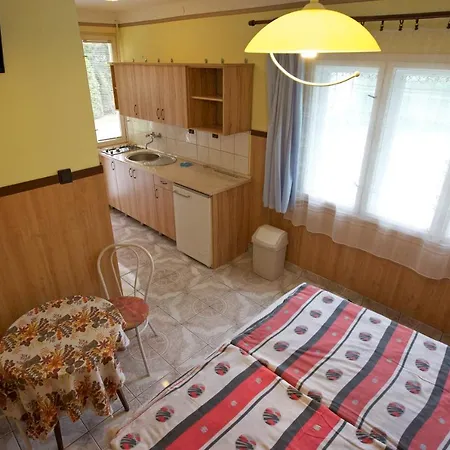 Ami Apartman *